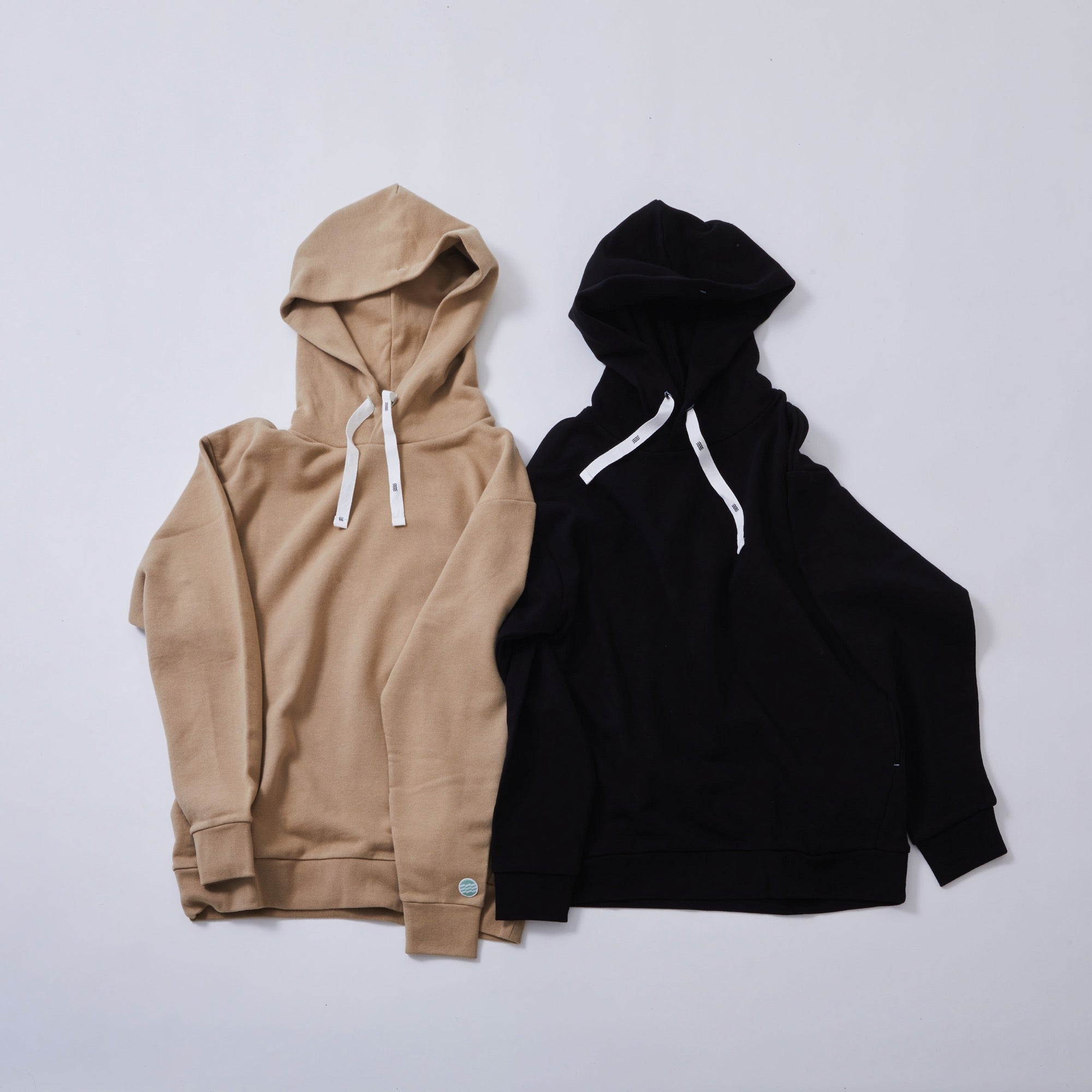 The Holiday HOODIE – The Holiday - すべてのLifeを、Holidayに 様々 
