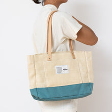 画像をギャラリービューアに読み込む, HOLIDAY TOTE BAG
