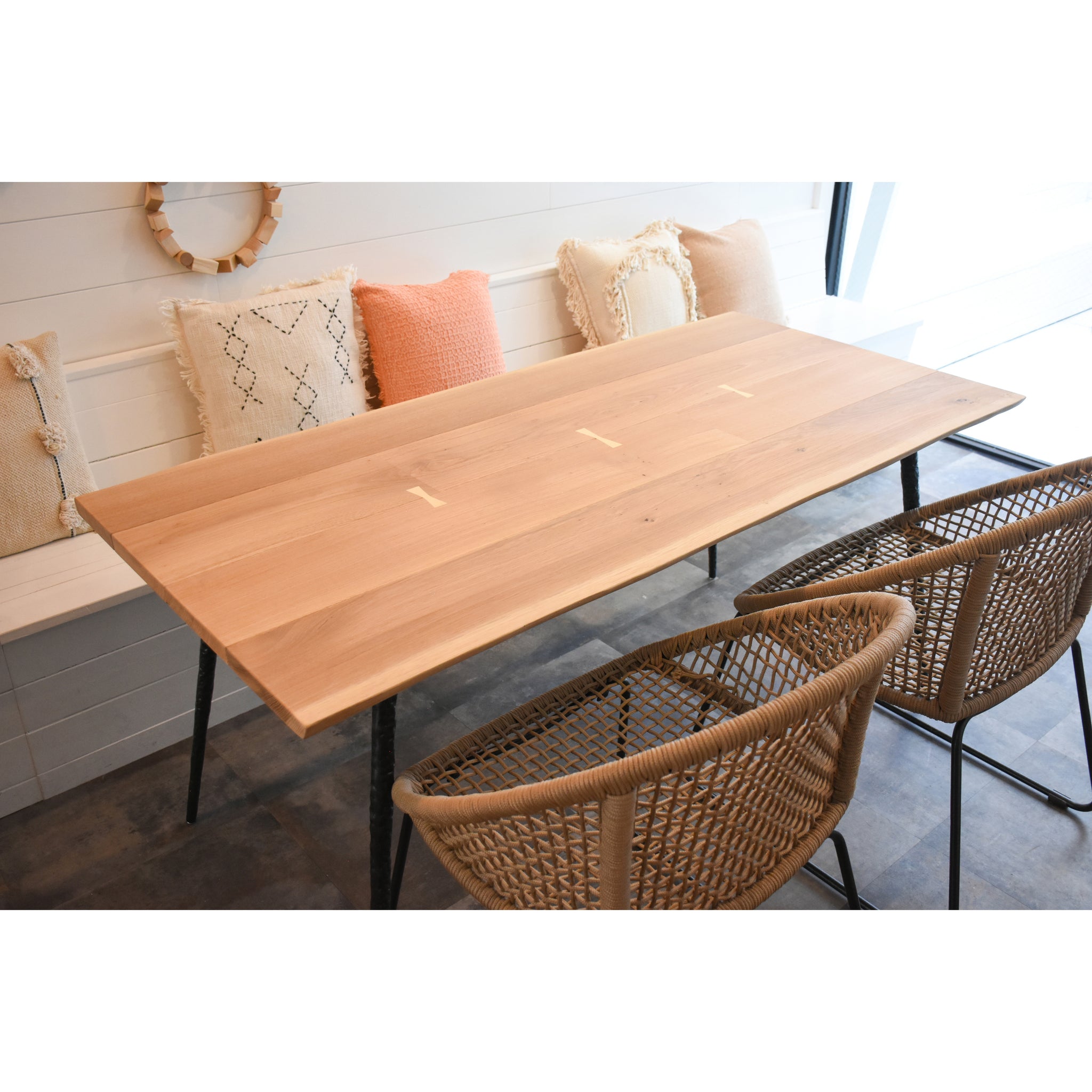 美品】NEXA Dining Table Seared 1600サイズ